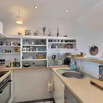 Bel Appartement Cozy Avec Magnifique Vue Mer